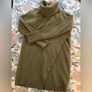 Banana Republic Turtleneck